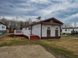 56-812 6 Avenue SWSlave Lake, AB T0G 2A4