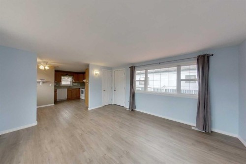 56-812 6 Avenue Sw, Slave Lake, AB 