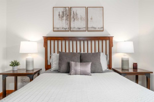328-101 Montane Road, Canmore, AB - Indoor Photo Showing Bedroom