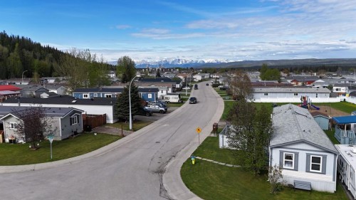 102 Nickerson Avenue, Hinton, AB 