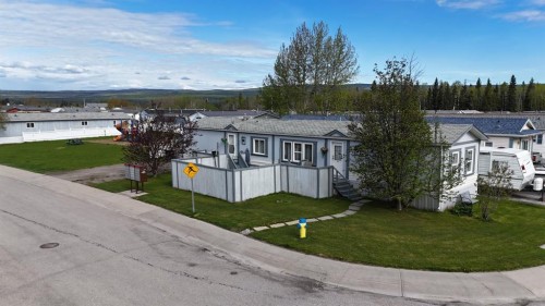 102 Nickerson Avenue, Hinton, AB 