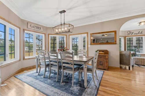322 4 Street, Rural Woodlands County, AB - Indoor Photo Showing Dining Room