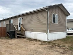 93-404 6 Avenue NWSlave Lake, AB T0G 2A1