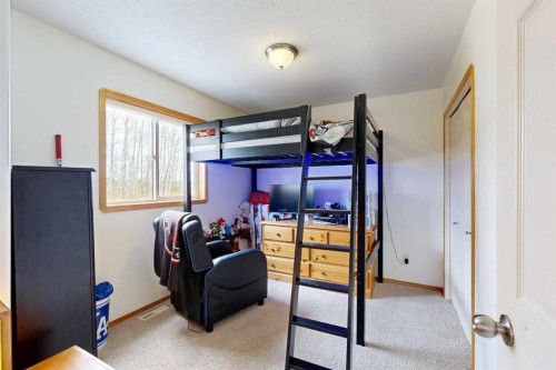 42 Olson Crescent, Whitecourt, AB 