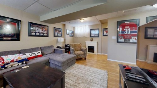 42 Olson Crescent, Whitecourt, AB 