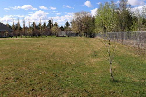 1882 63 Street, Edson, AB 