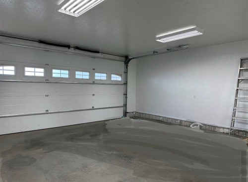 # 219 162 Peace River Avenue, Joussard, AB - Indoor Photo Showing Garage