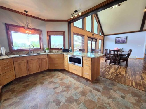 812 9 Street Se, Slave Lake, AB - Indoor Photo Showing Other Room