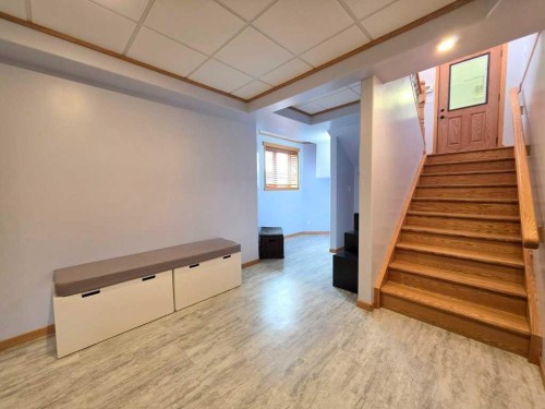 812 9 Street Se, Slave Lake, AB - Indoor Photo Showing Other Room