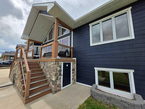 812 9 Street Se, Slave Lake, AB - Outdoor With Exterior