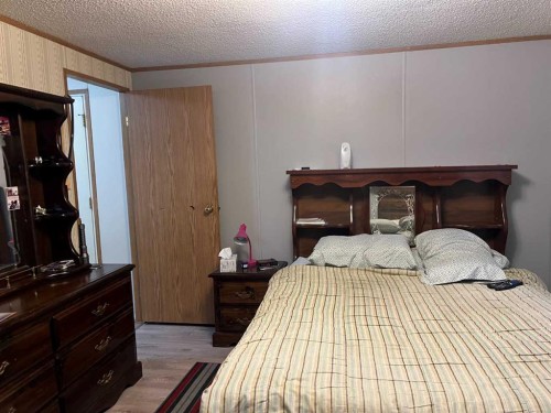 403 9 Street, Fox Creek, AB 