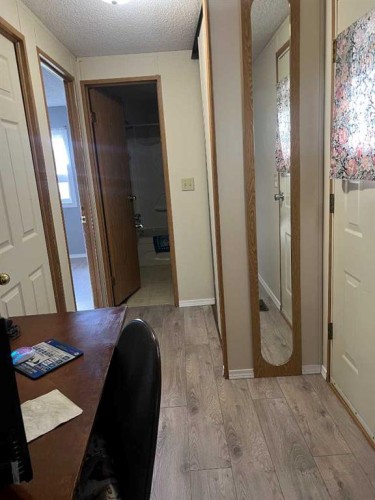 403 9 Street, Fox Creek, AB 