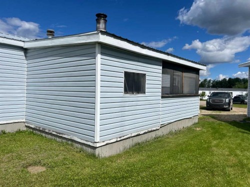 403 9 Street, Fox Creek, AB 