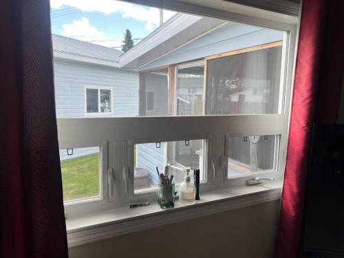 403 9 Street, Fox Creek, AB 