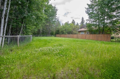 1651 Lakeview Lane, Calling Lake, AB 