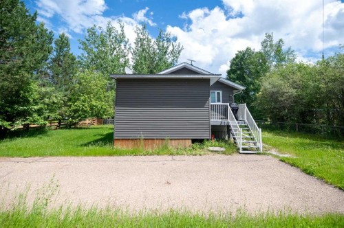 1651 Lakeview Lane, Calling Lake, AB 