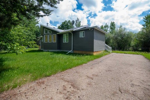 1651 Lakeview Lane, Calling Lake, AB 