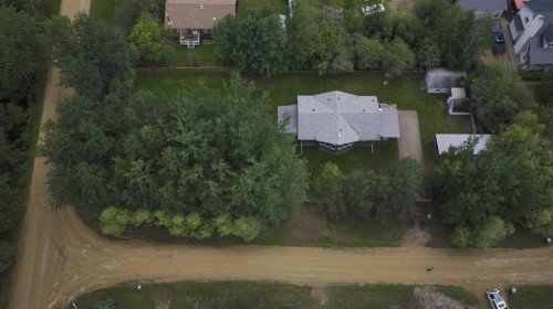 1651 Lakeview Lane, Calling Lake, AB 