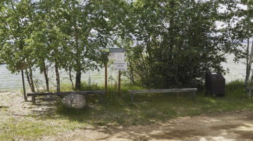 1651 Lakeview Lane, Calling Lake, AB 