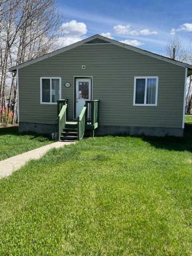 5269 52 Street  Mayerthorpe, AB T0E 1N0