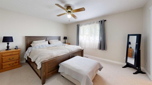 1 Park Close, Whitecourt, AB - Indoor Photo Showing Bedroom