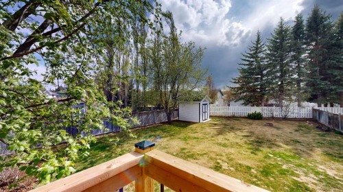 1 Park Close, Whitecourt, AB - Outdoor