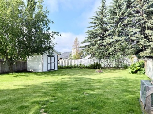 1 Park Close, Whitecourt, AB - Outdoor