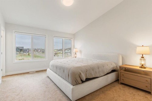 6003 Edmonds Place Nw, Edmonton, AB - Indoor Photo Showing Bedroom