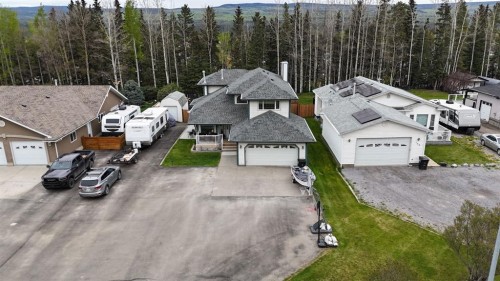 150 Hallam Drive, Hinton, AB - Outdoor
