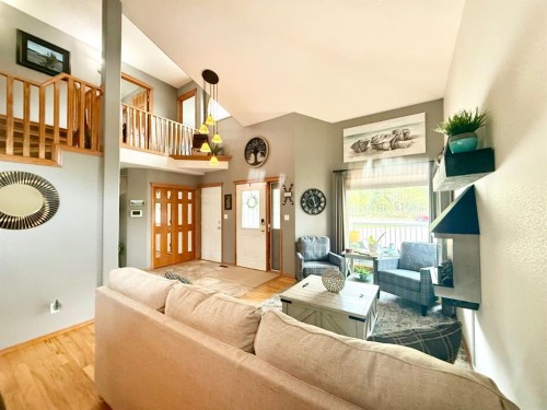 150 Hallam Drive, Hinton, AB - Indoor