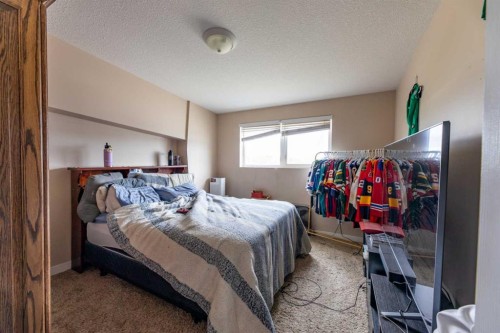 120 Steele Crescent, Hinton, AB 