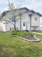 121 Mink Creek Road Whitecourt, AB T7S 1C9