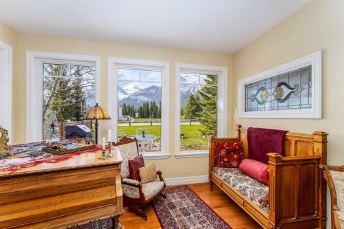533 1St Street, Canmore, AB - Indoor