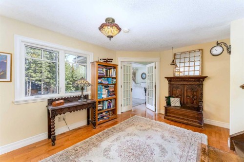 533 1St Street, Canmore, AB - Indoor