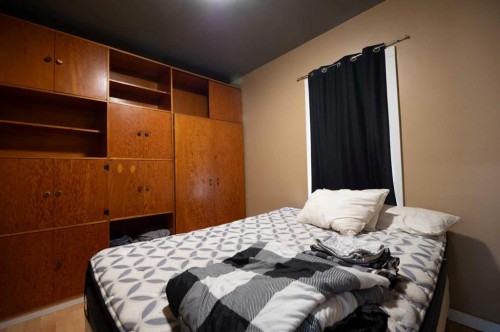 4813 54 Street, Athabasca, AB - Indoor Photo Showing Bedroom