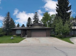 147 Seabolt Crescent Hinton, AB T7V 1K4
