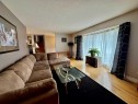 147 Seabolt Crescent, Hinton, AB  - Indoor Photo Showing Living Room 