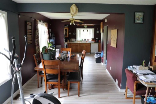 54525 Range Road 142B, Rural Yellowhead County, AB - Indoor Photo Showing Dining Room