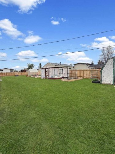5302 50 Ave, Mayerthorpe, AB - Outdoor