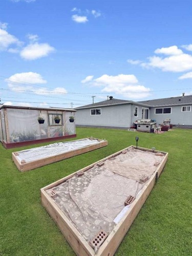 5302 50 Ave, Mayerthorpe, AB - Outdoor