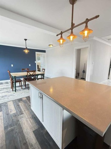 5302 50 Ave, Mayerthorpe, AB - Indoor