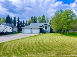 166 Hallam Drive Hinton, AB T7V 2C3