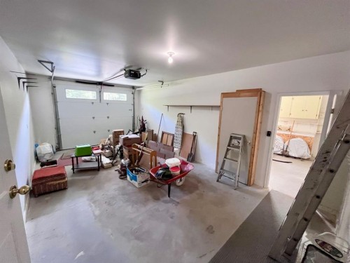 166 Hallam Drive, Hinton, AB - Indoor Photo Showing Garage