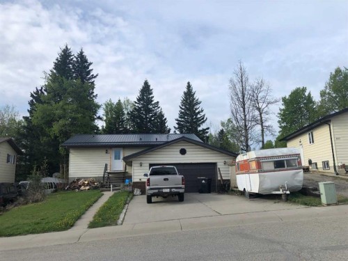 159 Reimer Drive, Hinton, AB - Outdoor