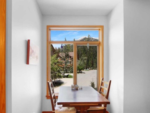 36-300 Eagle Terrace Road, Canmore, AB - Indoor Photo Showing Dining Room
