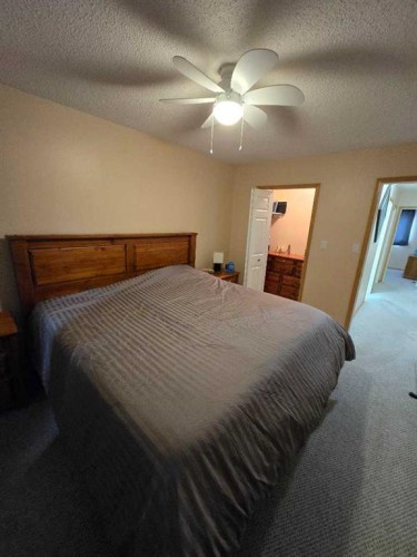 94 Harolds Hollow, Whitecourt, AB 