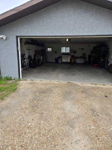 94 Harolds Hollow, Whitecourt, AB 