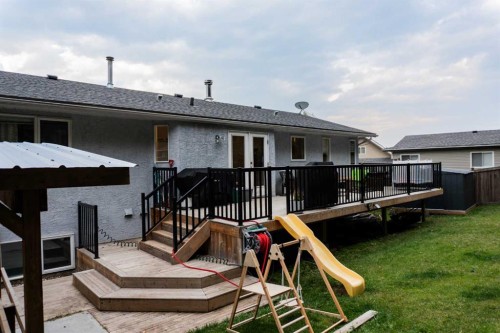 127 Sitar Crescent, Hinton, AB 