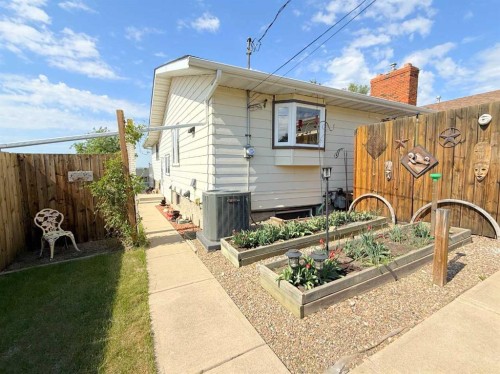 5301 Birch Crescent, Boyle, AB - Outdoor