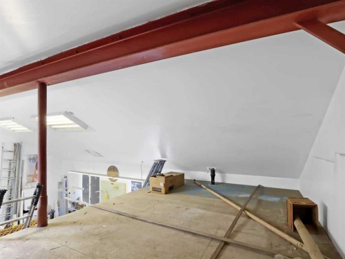813 13Th Street, Canmore, AB - Indoor Photo Showing Other Room